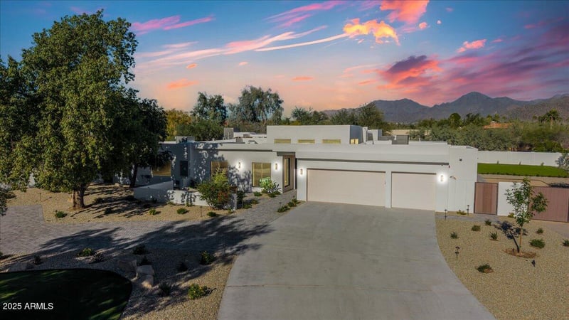 10144 Sahuaro Dr, Scottsdale, AZ 85260