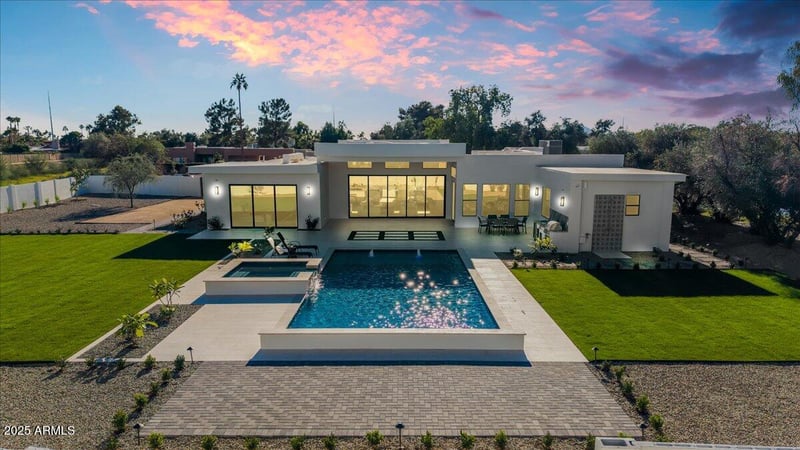 10144 Sahuaro Dr, Scottsdale, AZ 85260