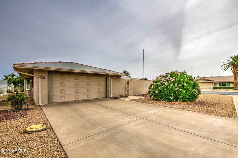 10145 Pima Ct, Sun City, AZ 85373