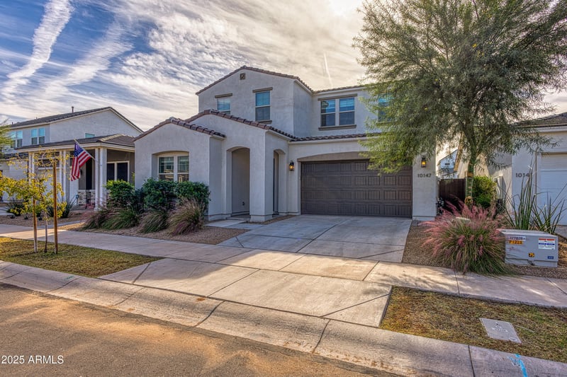10147 Thunderbolt Ave, Mesa, AZ 85212