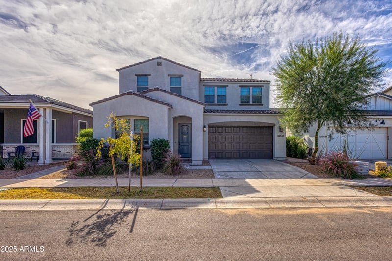 10147 Thunderbolt Ave, Mesa, AZ 85212