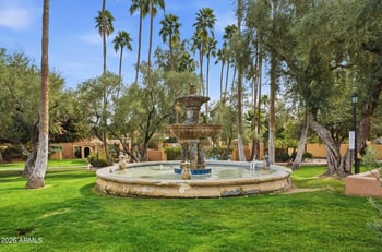 1015 Becker Ln, Phoenix, AZ 85020