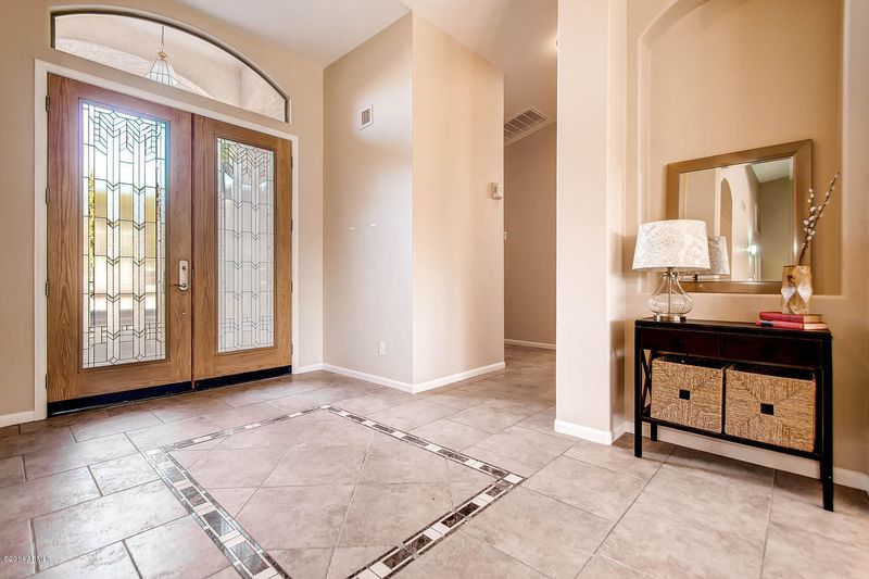 1015 E Betsy Ln, Gilbert, AZ 85296