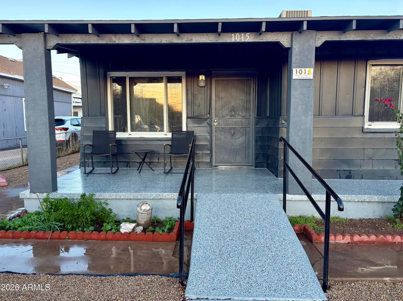 1015 1st Ave, Phoenix, AZ 85003