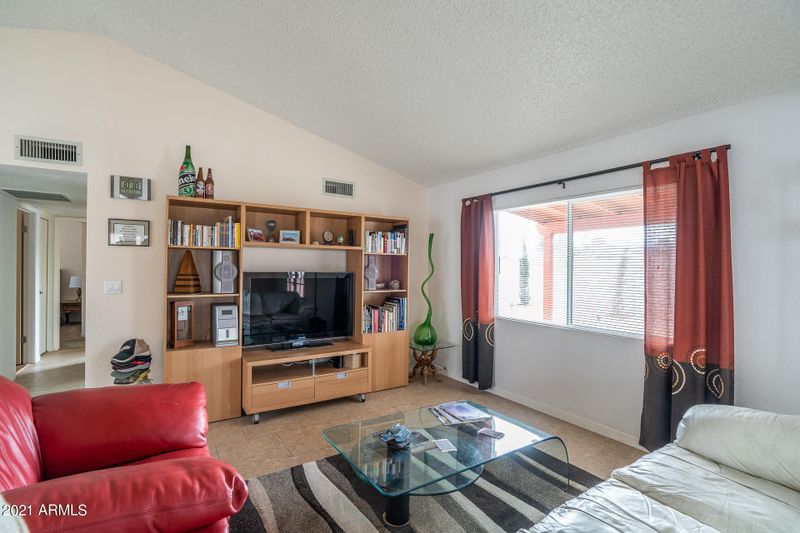 1015 W Ross Ave, Phoenix, AZ 85027