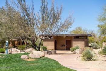 10152 White Feather Ln, Scottsdale, AZ 85262