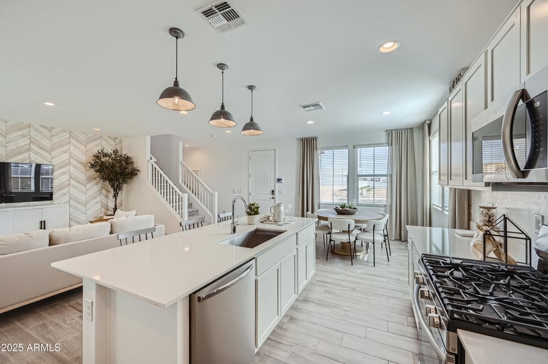 10154 Ulysses Ave, Mesa, AZ 85212