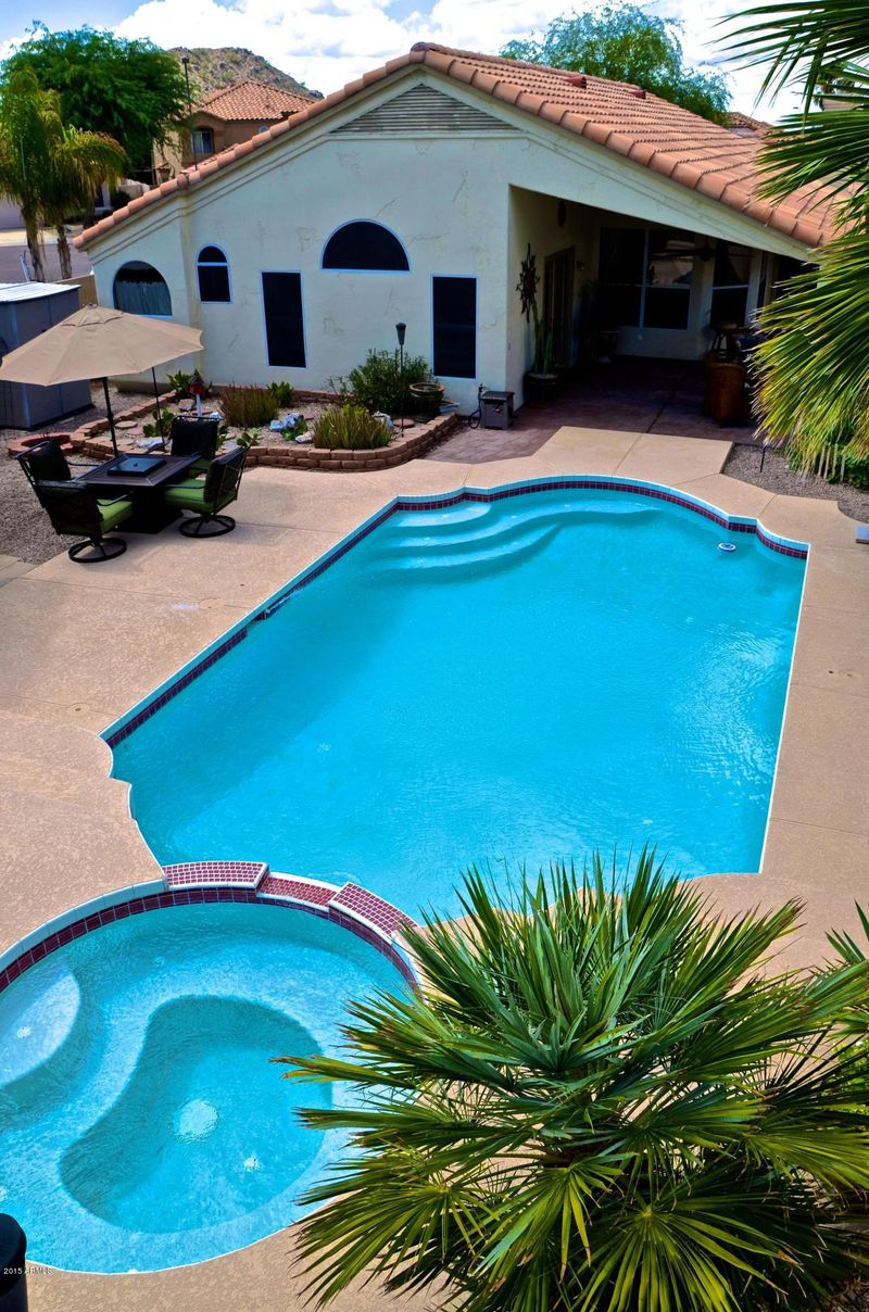 10155 S Hacienda Dr, Goodyear, AZ 85338