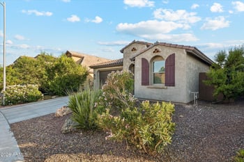 10155 W Los Gatos Dr, Peoria, AZ 85383