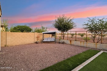 10155 Los Gatos Dr, Peoria, AZ 85383
