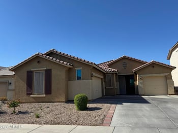 10156 Golden Ln, Peoria, AZ 85345