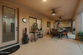 1016 Desert Hills Estate Dr, Phoenix, AZ 85086