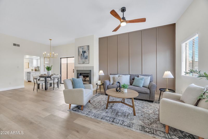 1016 E Charleston Ave, Phoenix, AZ 85022