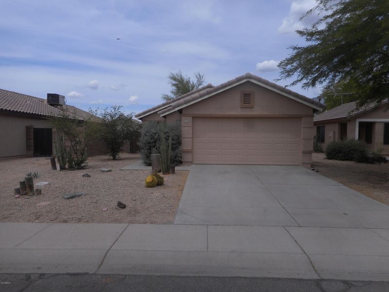 1016 E Greenlee Ave, Apache Junction, AZ 85119