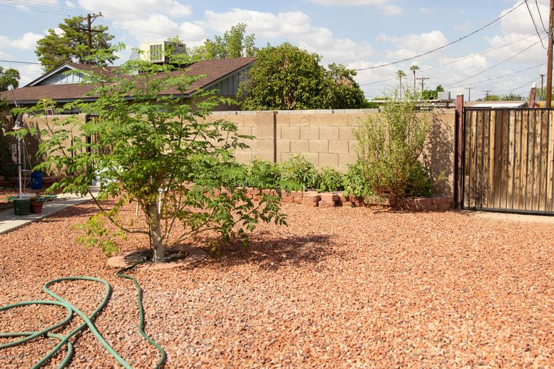 1016 E Millett Ave, Mesa, AZ 85204