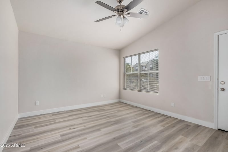 1016 La Salle St, Phoenix, AZ 85040