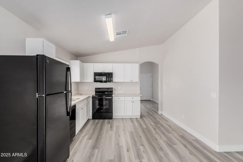 1016 La Salle St, Phoenix, AZ 85040
