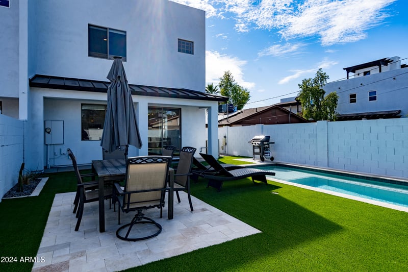 1016 Tempe Dr, Tempe, AZ 85288