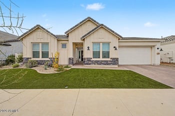 1016 W Ridge Rd, Apache Junction, AZ 85120