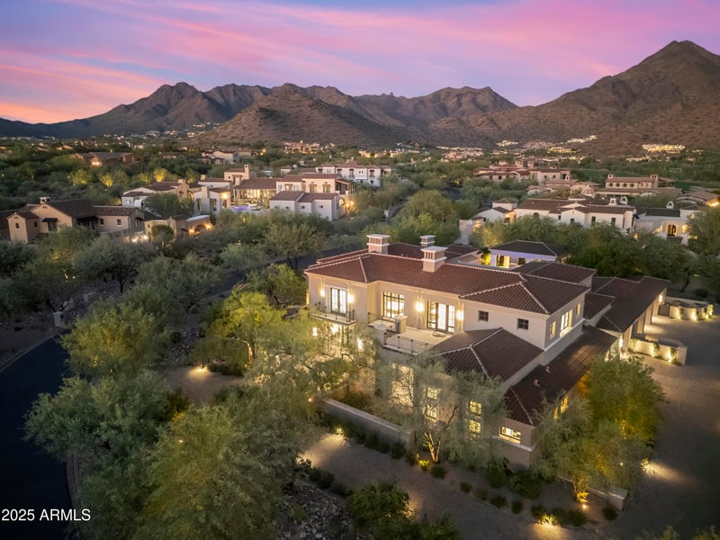 10163 Hualapai Dr, Scottsdale, AZ 85255