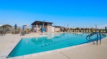 10167 Crittenden Ln, Avondale, AZ 85392