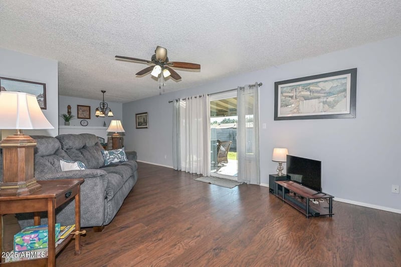 1017 Anderson Dr, Phoenix, AZ 85023