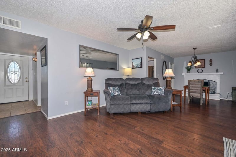 1017 Anderson Dr, Phoenix, AZ 85023