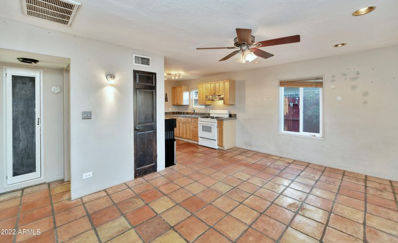 1017 E Indianola Ave, Phoenix, AZ 85014