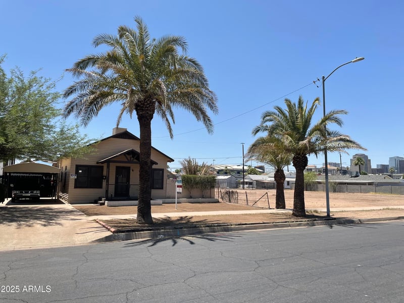 1017 E Taylor St, Phoenix, AZ 85006