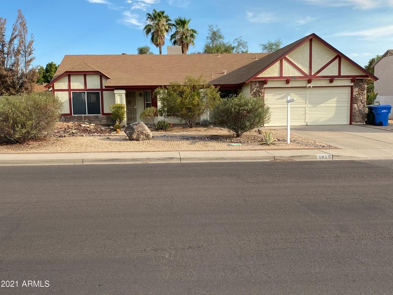1017 E Utopia Rd, Phoenix, AZ 85024