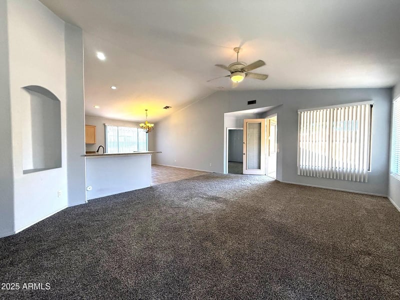 1017 Hazel Ct, Gilbert, AZ 85296