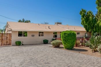 1017 Rose Ln, Phoenix, AZ 85014