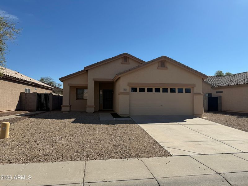 1017 S 5th Ave, Avondale, AZ 85323