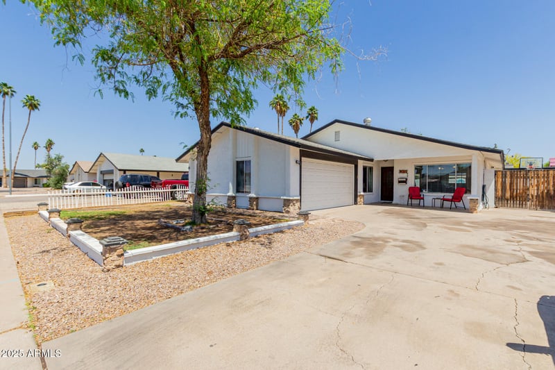 1017 San Jose Cir, Mesa, AZ 85202