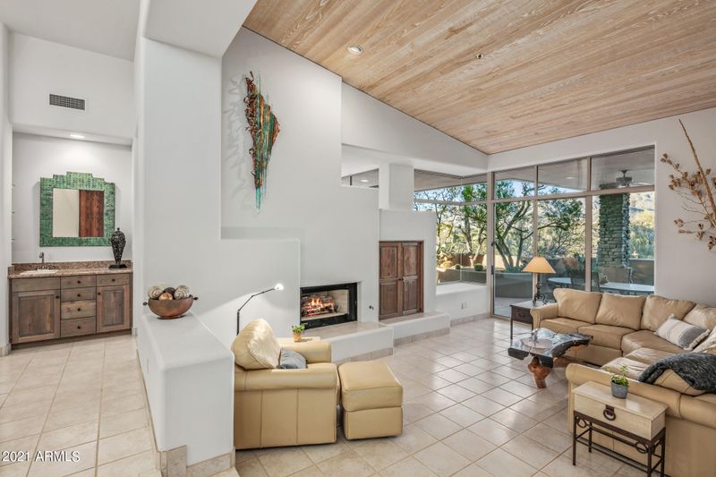 10172 E Old Trail Rd, Scottsdale, AZ 85262