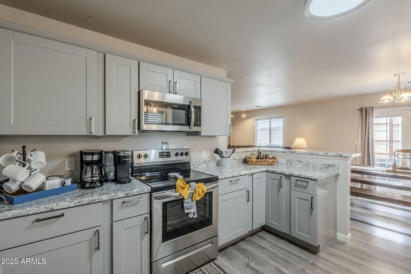 10177 La Palma Ave, Gold Canyon, AZ 85118