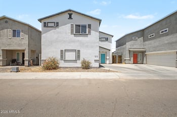 1018 E Odeum Ln, Phoenix, AZ 85040