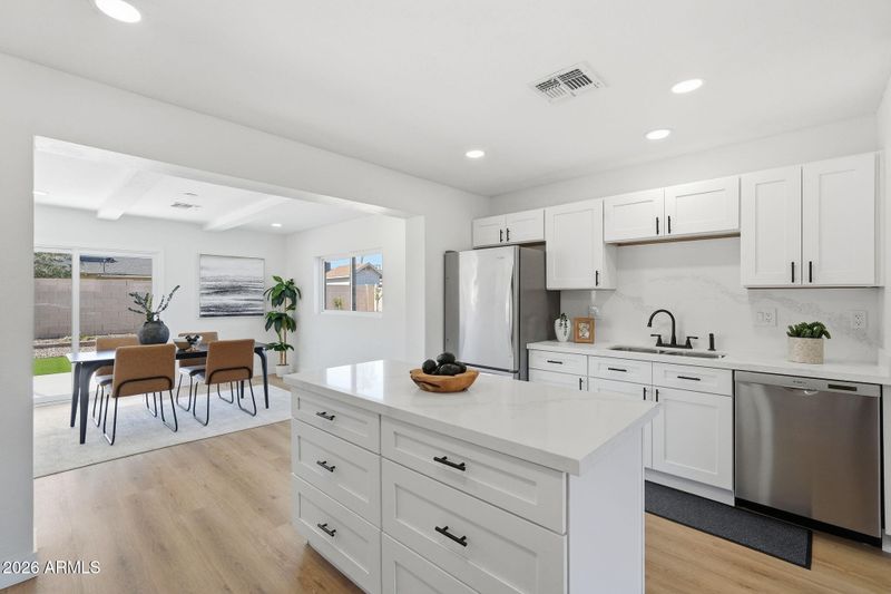 1018 E Ruth Ave, Phoenix, AZ 85020