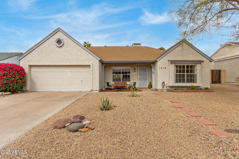 1018 E Tonto Ln, Phoenix, AZ 85024