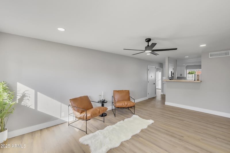 1018 Ivanhoe St, Chandler, AZ 85224