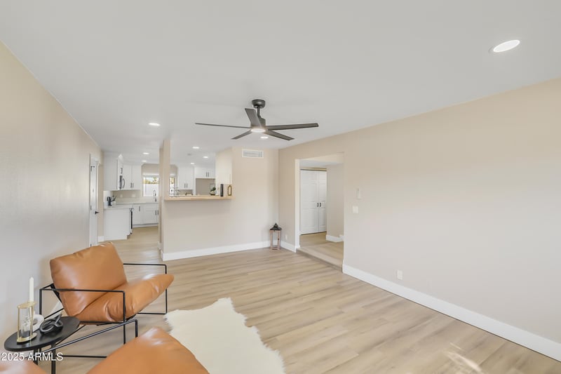 1018 Ivanhoe St, Chandler, AZ 85224