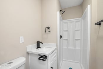 1018 Ivanhoe St, Chandler, AZ 85224