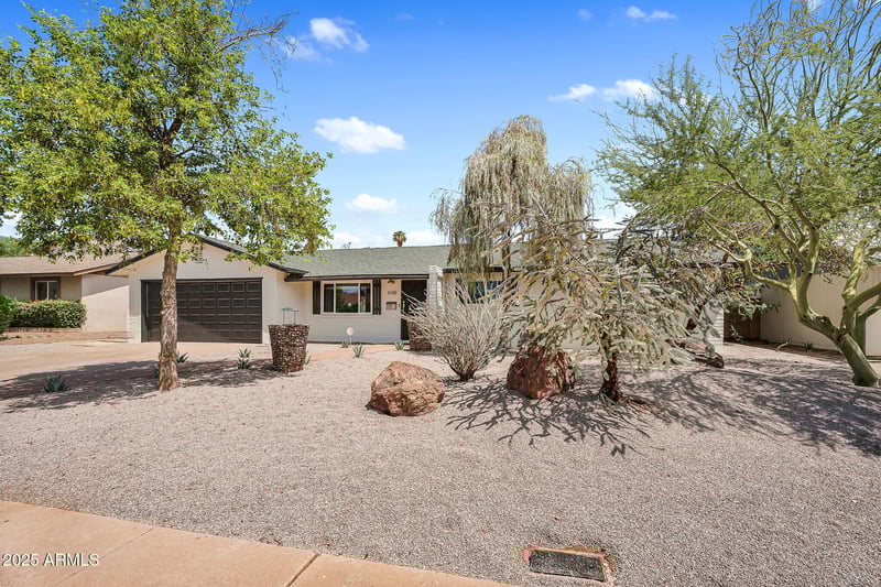 1018 Marigold Ln, Tempe, AZ 85288