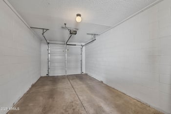 1018 Michelle Dr, Phoenix, AZ 85022