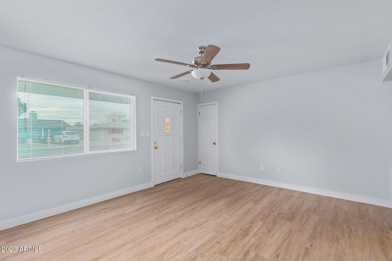 1018 W 10th St, Tempe, AZ 85281
