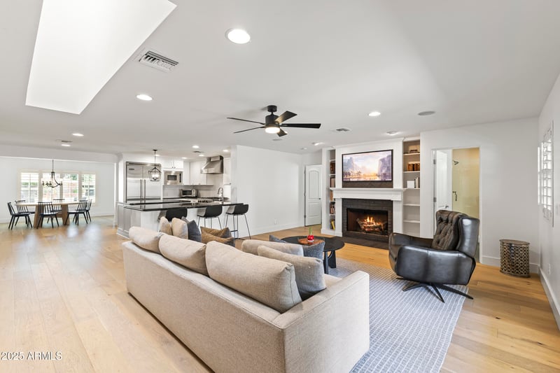 1018 W State Ave, Phoenix, AZ 85012