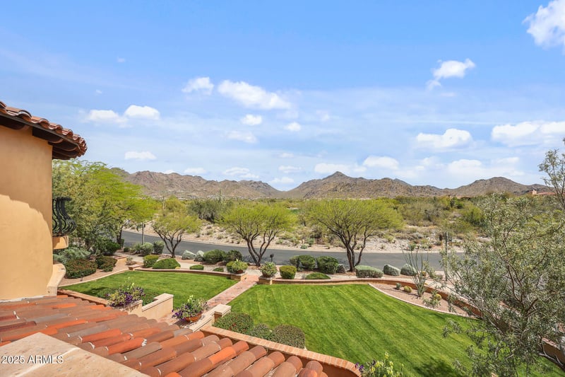 10182 Gilded Perch Dr, Scottsdale, AZ 85255