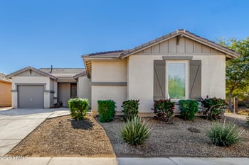 10187 Golden Ln, Peoria, AZ 85345