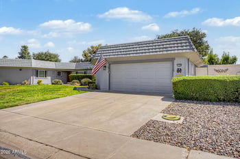 10189 Pineaire Dr, Sun City, AZ 85351