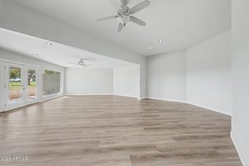 10189 W Pineaire Dr, Sun City, AZ 85351